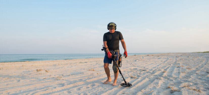 Best Gold Metal Detectors, According to Experts 
