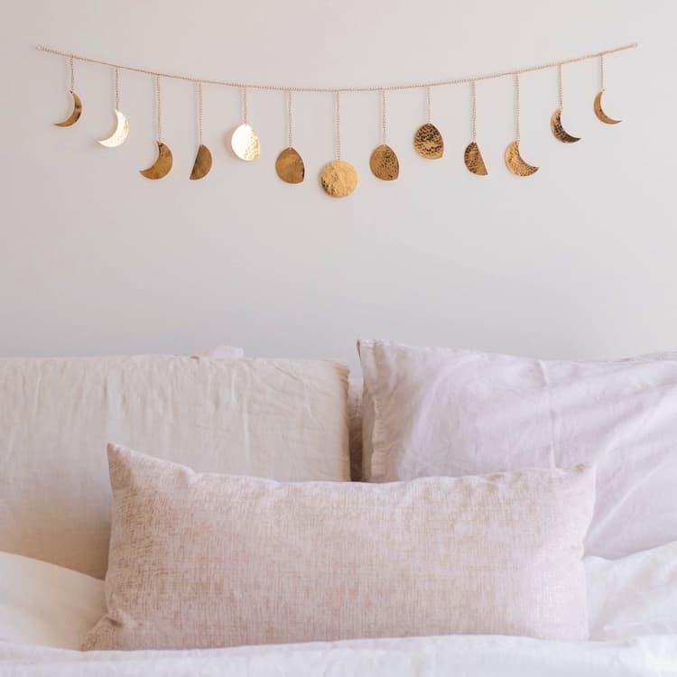Wall Pediments