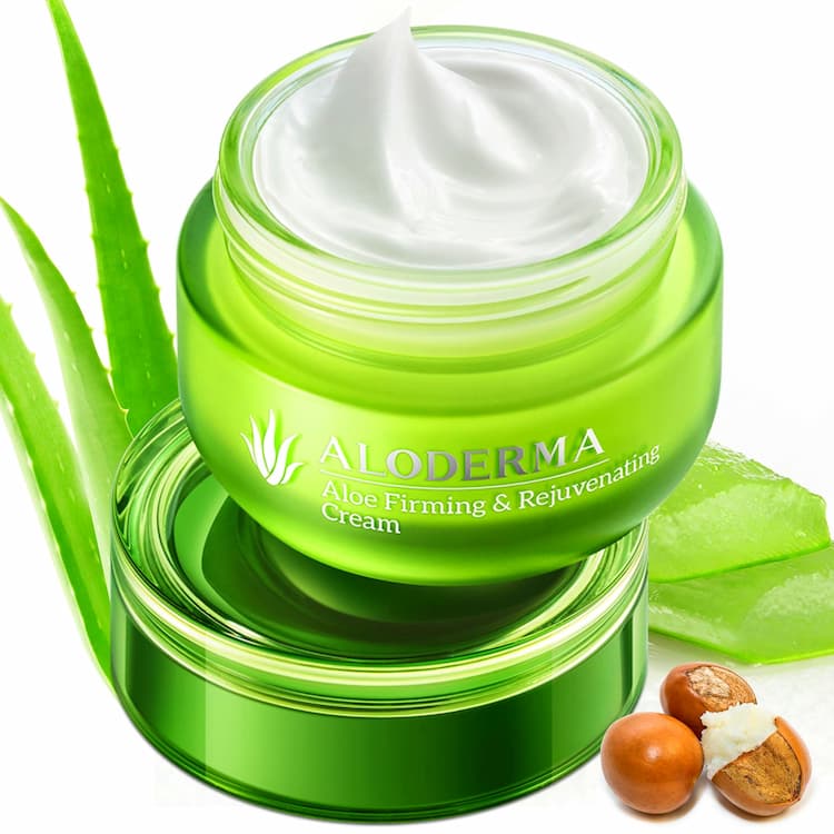 Total Skin Care with Organic Aloe Vera.